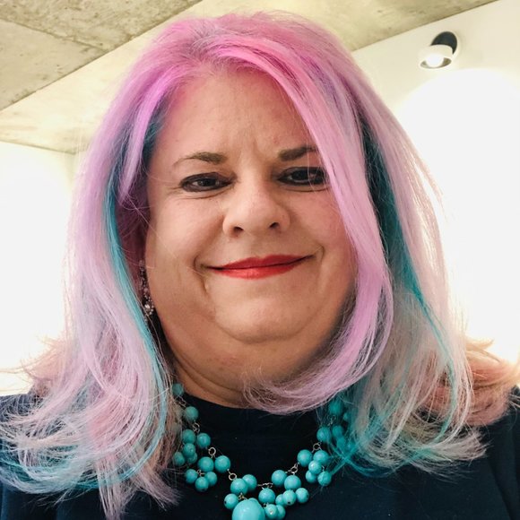 Meet your Posher, Ramona - Picture 1 of 3